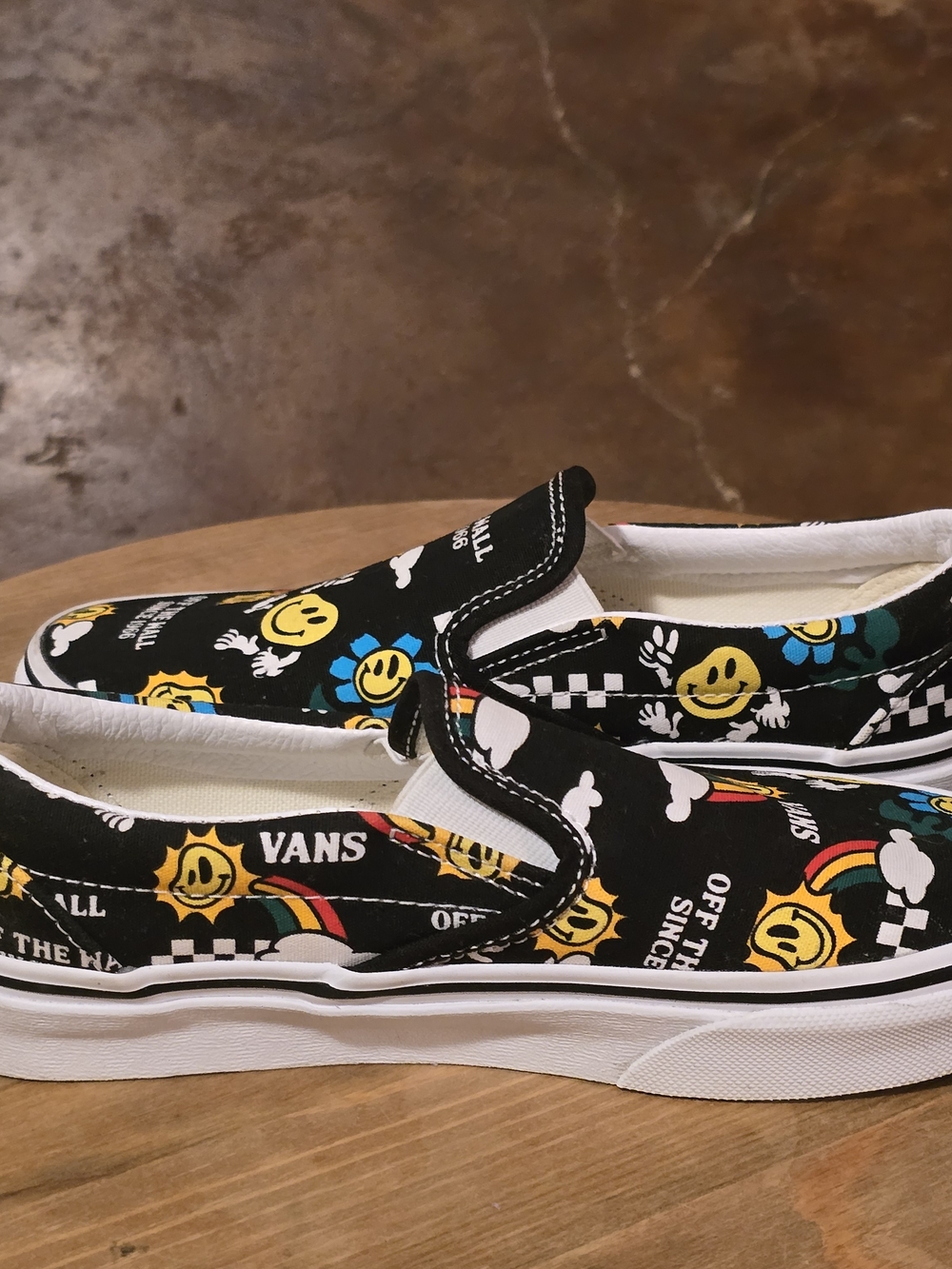 VANS Classic Slip-On Smiley Face Better Day Print Black Sneakers Women’s 6 - Picture 5 of 8
